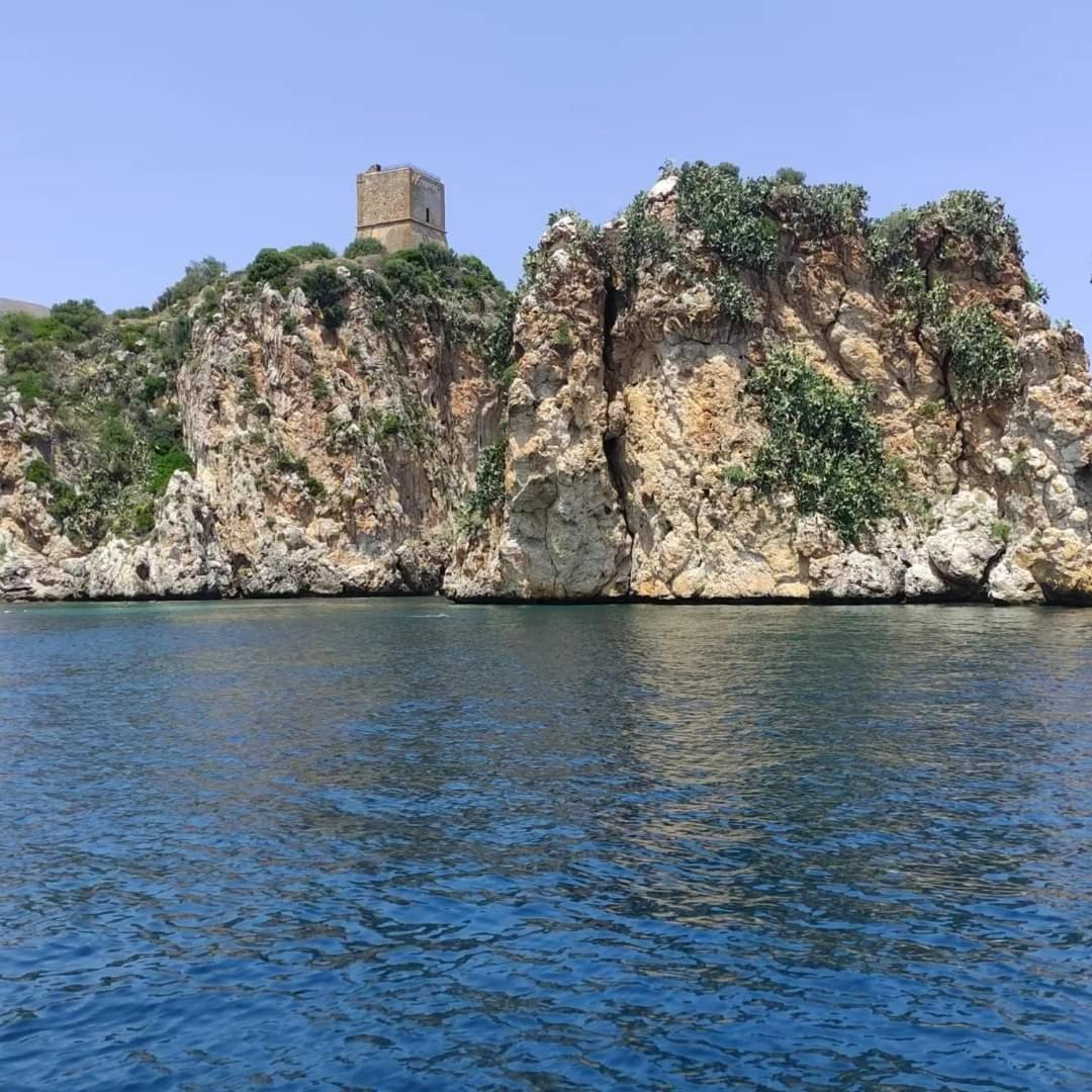 Golden House Apartment Castellammare del Golfo Exterior foto